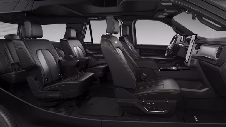 2025 Ford 2024 Expedition® Platinum® (4x2/4x4 Expedition) - Image 6