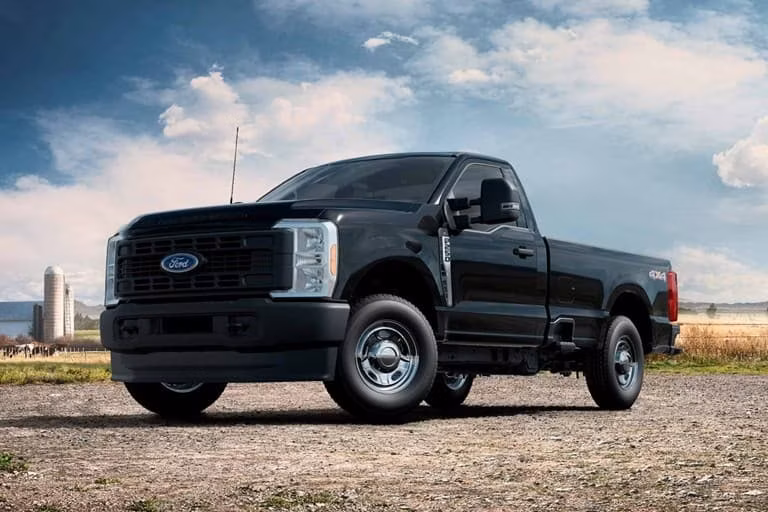 2025 Ford 2024 Super Duty® F-350® XL 6.7 HO Power Stroke® V8 Turbo Diesel - Image 9