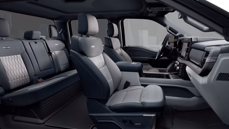 2025 Ford 2024 Super Duty® F-450® Limited 6.7 HO Power Stroke® V8 Turbo Diesel - Image 6