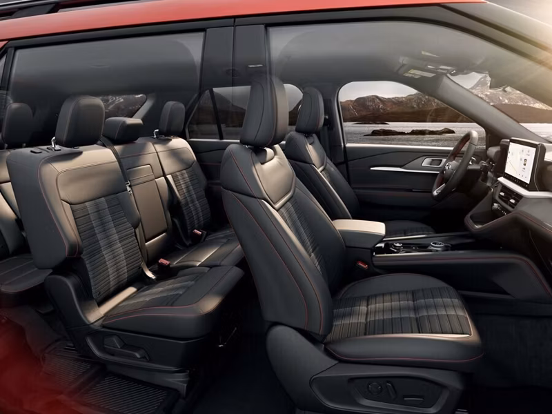 2025 Ford 2025 Active 2.3L EcoBoost® I-4 engine - Image 20