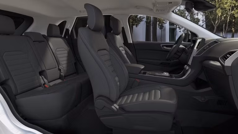 2025 Ford 2024 Edge® SE - Image 6