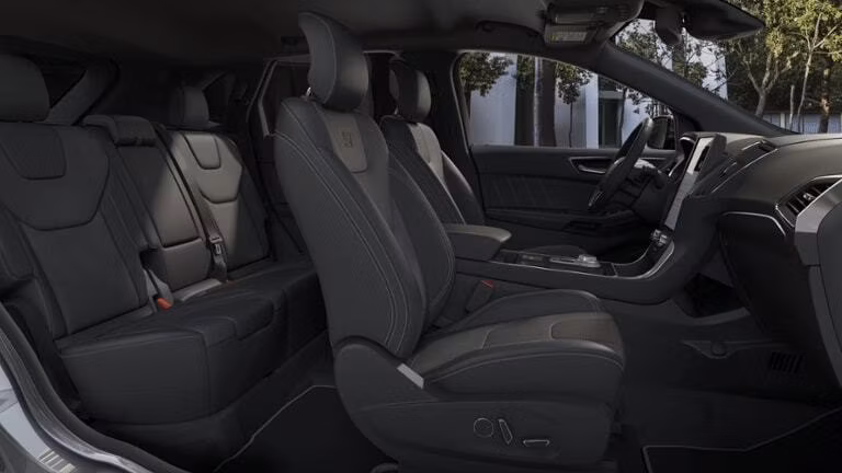 2025 Ford 2024 Edge® ST - Image 9