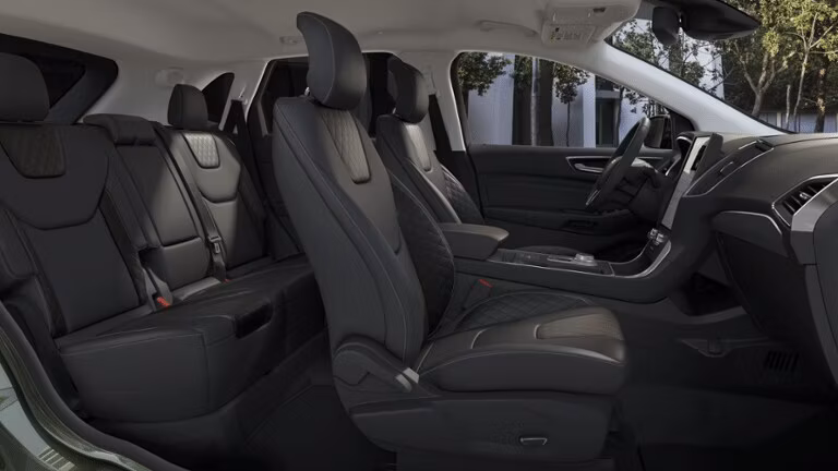 2025 Ford 2024 Edge® Titanium - Image 5