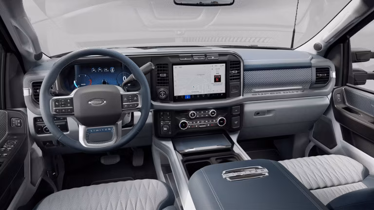 2025 Ford 2024 Super Duty® F-250® Limited 6.8-litre V8 Super Cab 4x2/4x4 - Image 7