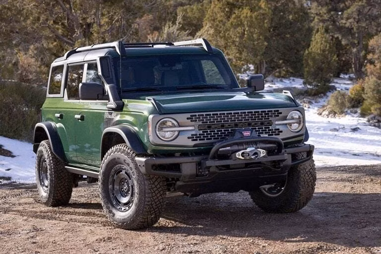 2025 Ford 2024 Bronco® Everglades™ 2.3L EcoBoost® (2-Door) - Image 8