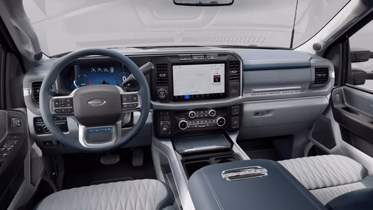 2025 Ford 2024 Super Duty® F-450® Limited 6.7L Power Stroke® V8 Turbo Diesel Regular Cab 4x2/4x4 - Image 7
