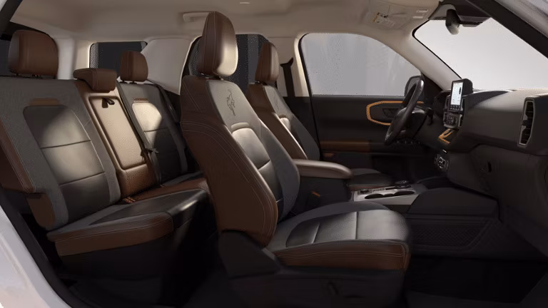 2025 Ford 2024 Bronco® Sport Outer Banks® 1.5L EcoBoost® - Image 6