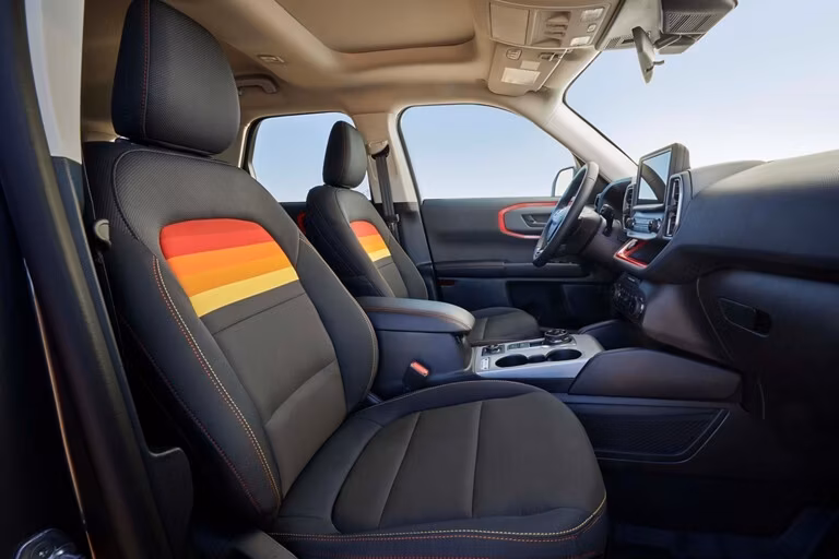 2025 Ford 2024 Bronco® Sport Free Wheeling™ 2.0L EcoBoost® - Image 9