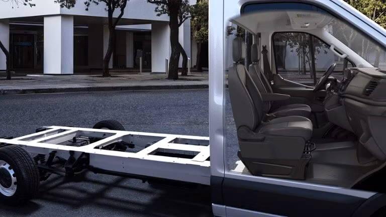 2025 Ford 2024 Transit® Chassis Cutaway 3.5L PFDi V6 - Image 6