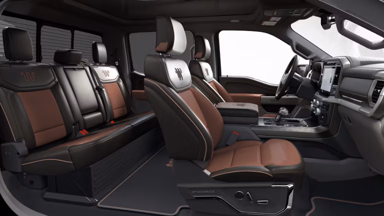 2025 Ford 2024 F-150® King Ranch® 2.7L EcoBoost® V6 Regular Cab 6.5-ft Styleside 4x4 - Image 6