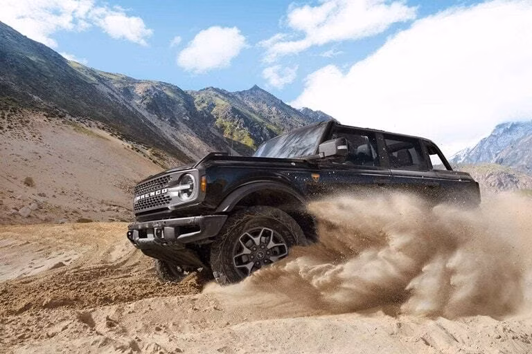 2025 Ford 2025 Bronco® Badlands® 2.7L EcoBoost® (4-Door) - Image 9