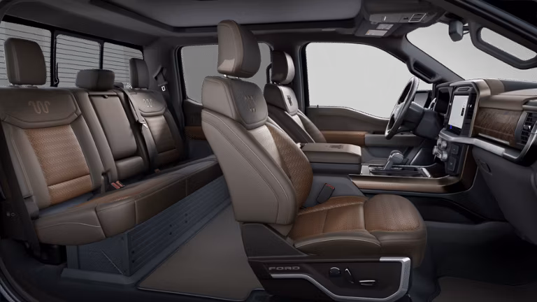 2026 Ford 2025 F-150® King Ranch® 2.7L Ecoboost® V6 SuperCab 6.5-ft Styleside 4x2 - Image 6