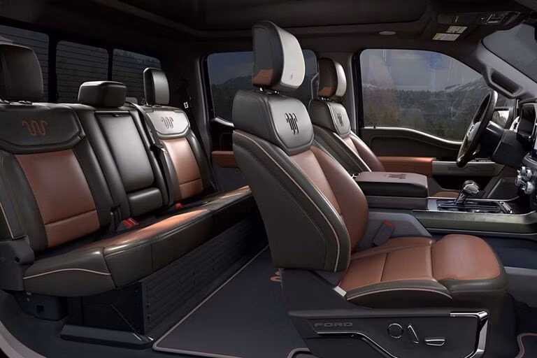 2026 Ford 2025 F-150® King Ranch® 5.0L Ti-VCT V8 Regular Cab 6.5-ft Styleside 4x2 - Image 9