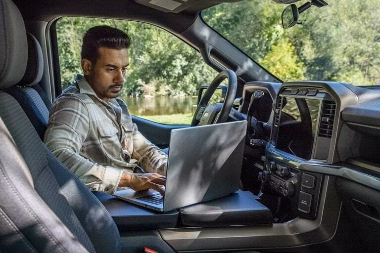 2025 Ford 2025 F-150® XL 2.7L EcoBoost® V6 SuperCrew® 5.5-ft Styleside 4x4 - Image 10