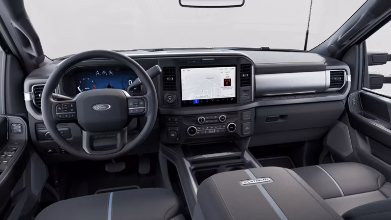 2025 Ford 2025 Super Duty® F-250® Platinum® 7.3L 2V DEVCT NA PFI V8 Gas Regular Cab 4x2/4x4 - Image 7
