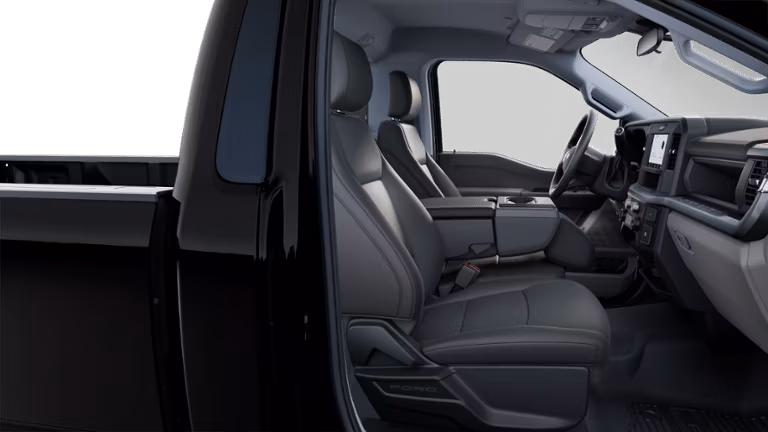2026 Ford 2025 Super Duty® F-250® XL 6.7L HO Power Stroke® V8 Turbo Diesel Regular Cab 4x2/4x4 - Image 6