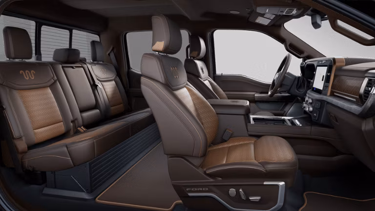 2026 Ford 2025 Super Duty® F-350® King Ranch® 6.7L Power Stroke® V8 Turbo Diesel Crew Cab 4x2/4x44 - Image 6