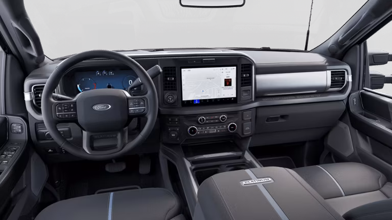 2025 Ford 2025 Super Duty® F-450® Platinum® 7.3L 2V DEVCT NA PFI V8 Gas Super Cab 4x2/4x4 - Image 7
