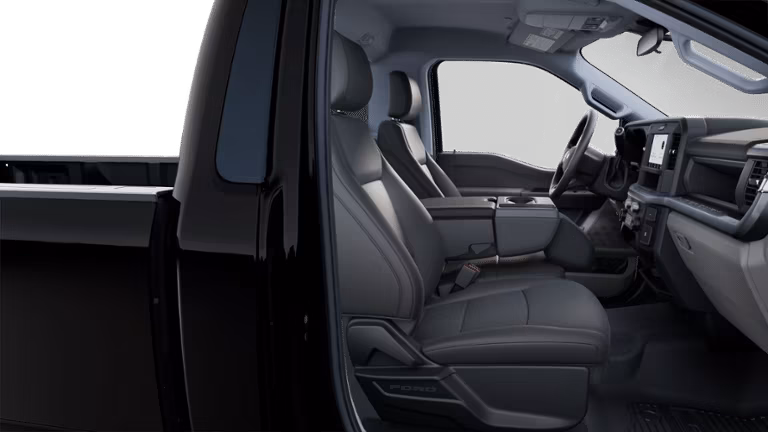 2025 Ford 2025 Super Duty® F-450® XLT 7.3L 2V DEVCT NA PFI V8 Gas Crew Cab 4x2/4x4 - Image 6