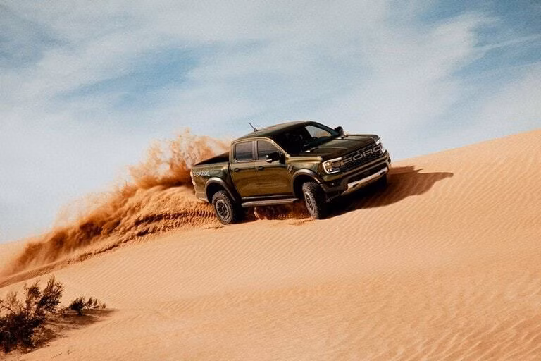 2025 Ford 2024 Ranger® Raptor® 2.3L EcoBoost® I-4 SuperCrew® Styleside Full Time 4x4 - Image 8