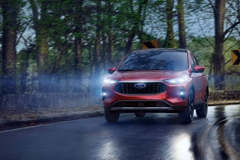 2026 Ford 2025 Escape® ST-Line Select 2.0L EcoBoost® - Image 8