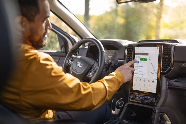 2026 Ford 2025 Ranger® Lariat® 2.3L Ecoboost® I-4 Supercrew® Styleside 4x2 4x4 - Image 8