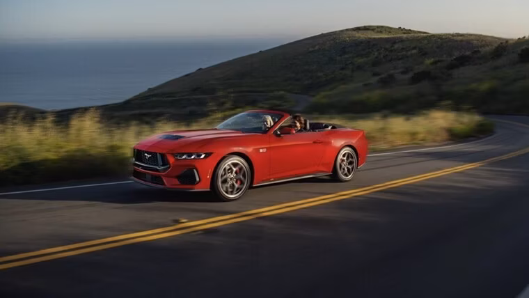 2025 Ford 2025 Mustang® GT Premium Fastback - Image 21