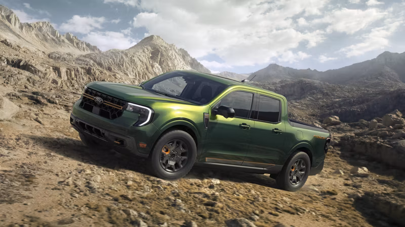 2026 Ford Maverick® Lobo™ - Image 2