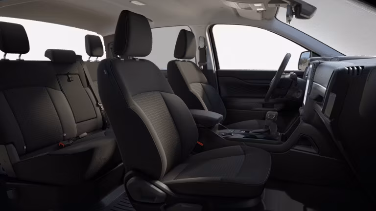 2025 Ford Ranger® XL 2.3L EcoBoost® I-4 SuperCrew® 4x2 - Image 6
