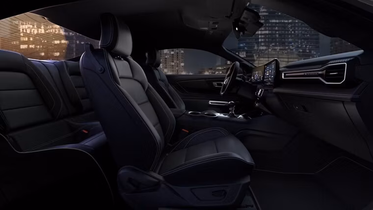 2025 Ford 2025 Mustang® GT Fastback - Image 38