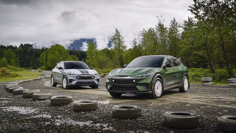 2025 Ford Mustang Mach-E® Select RWD - Image 30