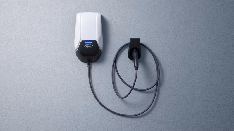 2026 Ford 2025 F-150® Lightning® Flash™ - Image 15