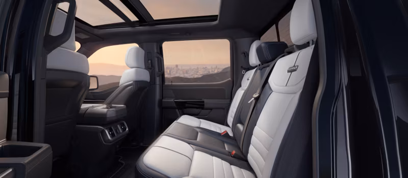 2026 Ford 2025 F-150® Lightning® Flash™ - Image 37