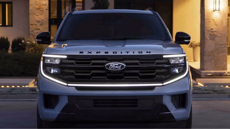 2026 Ford Expedition® MAX Platinum® 3.5L EcoBoost® V6 engine - Image 11