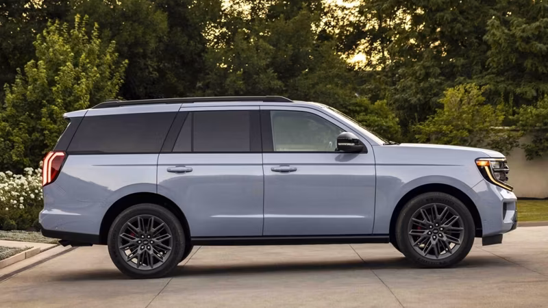 2026 Ford Expedition® MAX Platinum® 3.5L EcoBoost® V6 engine - Image 12