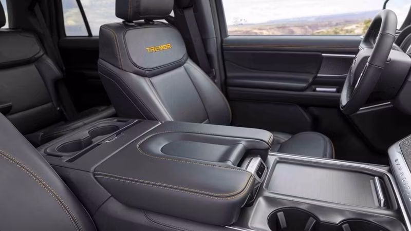 2026 Ford Expedition® MAX Platinum® 3.5L EcoBoost® V6 engine - Image 25