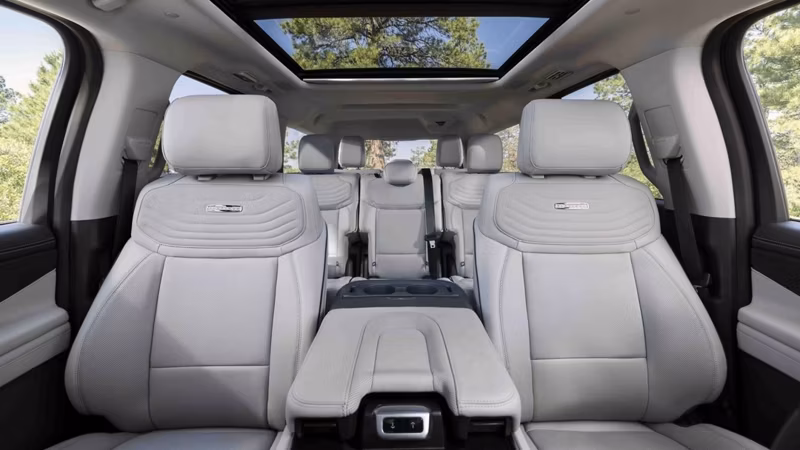 2026 Ford Expedition® MAX Platinum® 3.5L EcoBoost® V6 engine - Image 26