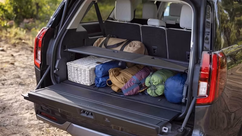 2025 Ford Expedition® Platinum® 3.5L EcoBoost® V6 High-Output engine - Image 18