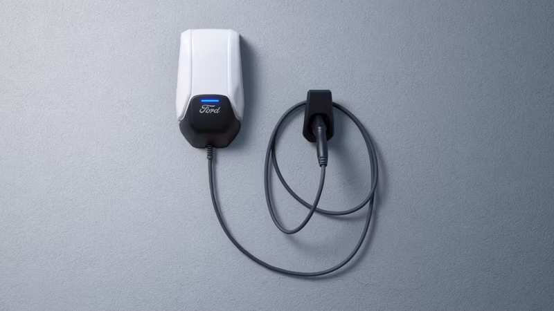 2025 Ford F-150® Lightning® Pro - Image 6