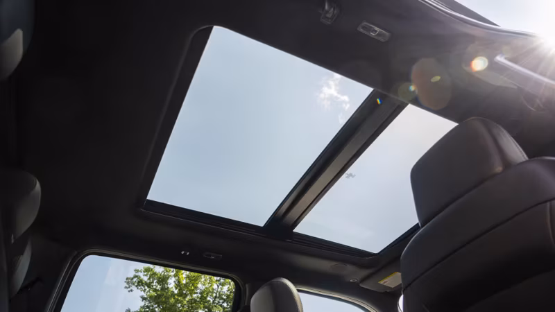 2025 Ford F-150® Lightning® Pro - Image 11