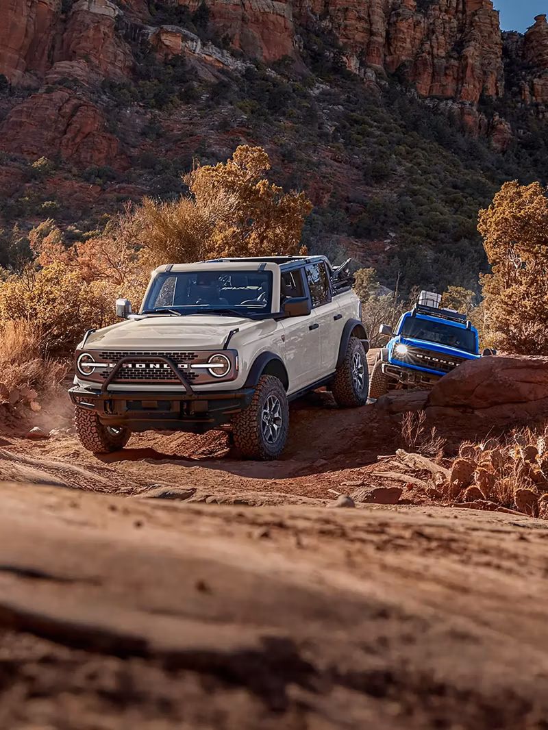 2026 Ford Bronco® Badlands® 2.3L Ecoboost® Raptor (4-Door) 4X4 - Image 3